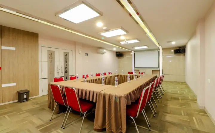 Батам: Lovina Inn Hotel Batam