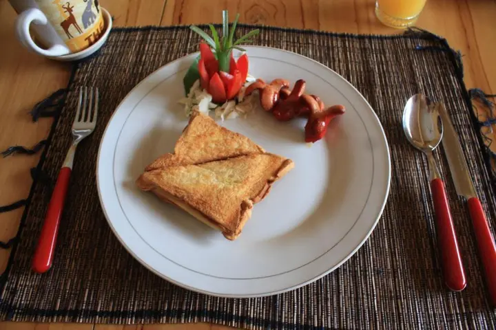 Батуретно: Ada Waktu Homestay