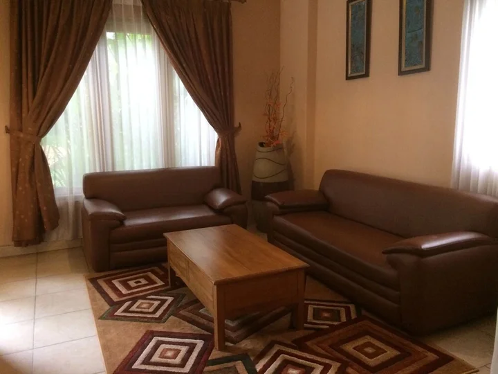 Батуретно: Ada Waktu Homestay
