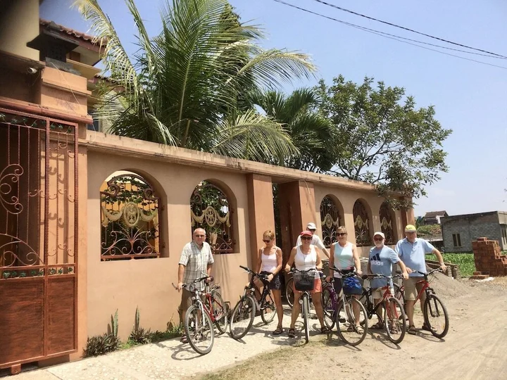 Батуретно: Ada Waktu Homestay