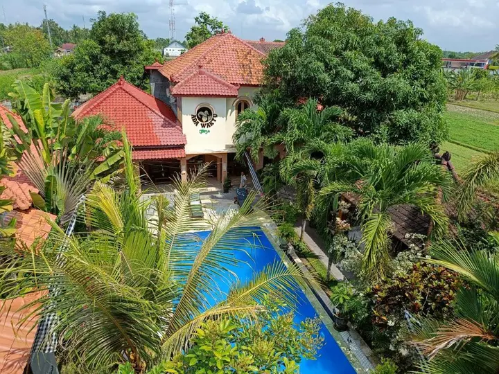 Батуретно: Ada Waktu Homestay