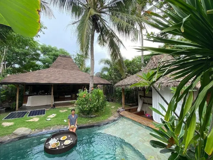 Гили Траванган: Luxury Villa Bhuvana