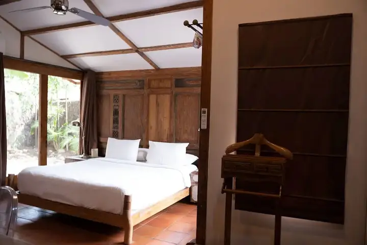 Гили Траванган: Luxury Villa Bhuvana