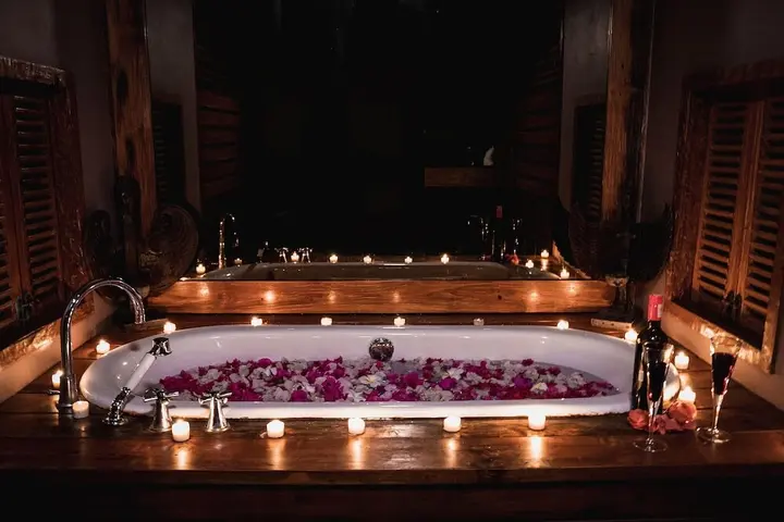 Гили Траванган: Luxury Villa Bhuvana