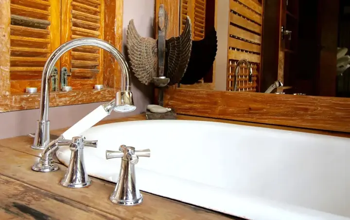 Гили Траванган: Luxury Villa Bhuvana