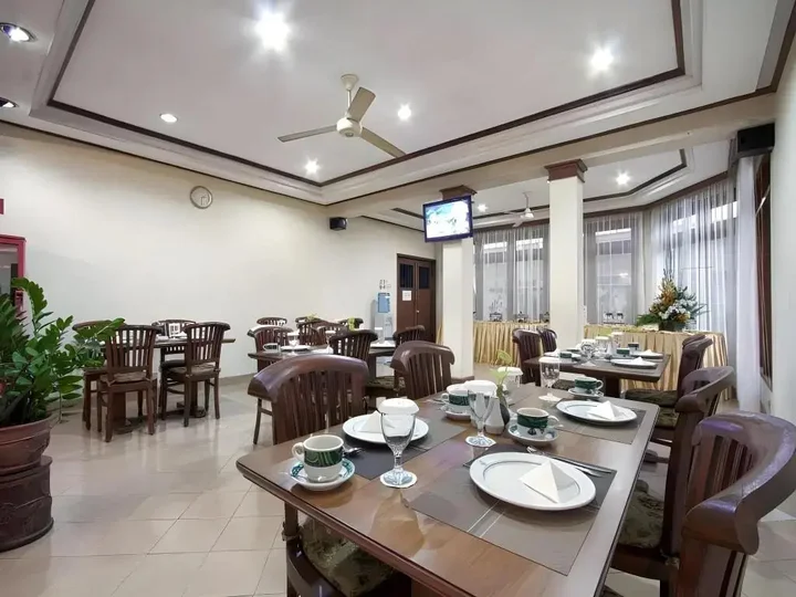 Суракарта: Hotel Griyadi Kusuma Sahid