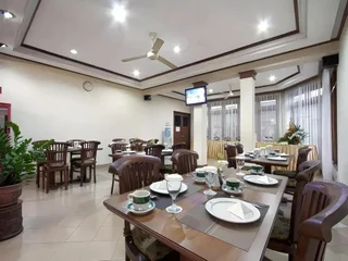 Суракарта: Hotel Griyadi Kusuma Sahid
