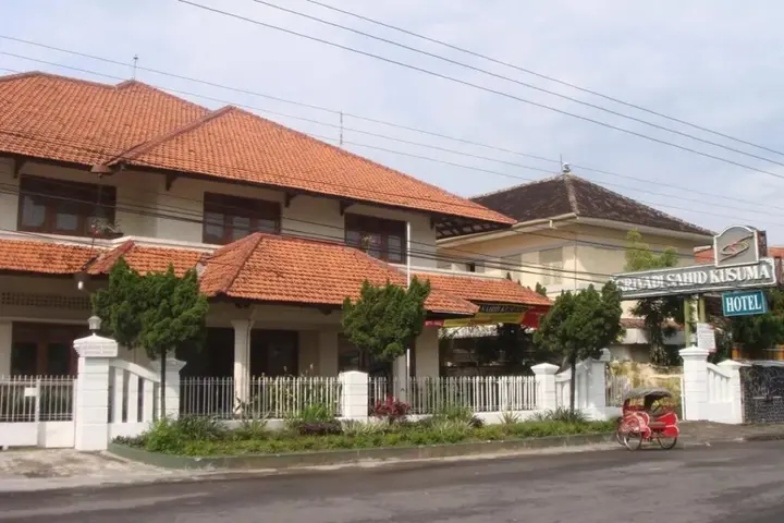 Суракарта: Hotel Griyadi Kusuma Sahid