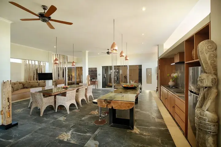 Кута: XXL Seminyak Sunset Boutique Villa