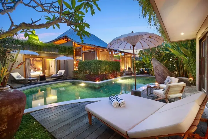 Кута: XXL Seminyak Sunset Boutique Villa