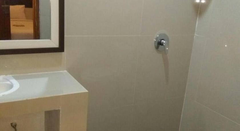 Баубау: Galaxy Inn Hotel Baubau