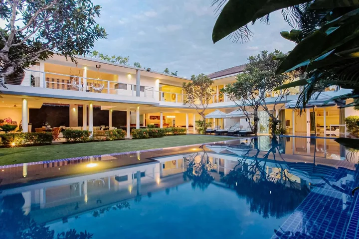 Джимбаран: CassaMia Bali