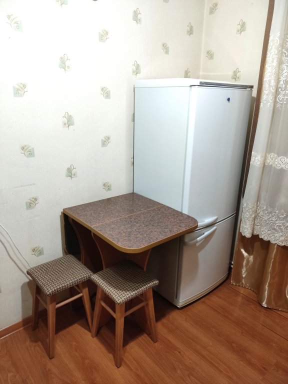 Пятигорск: Двухкомнатная Квартира в Центре Хетагурова