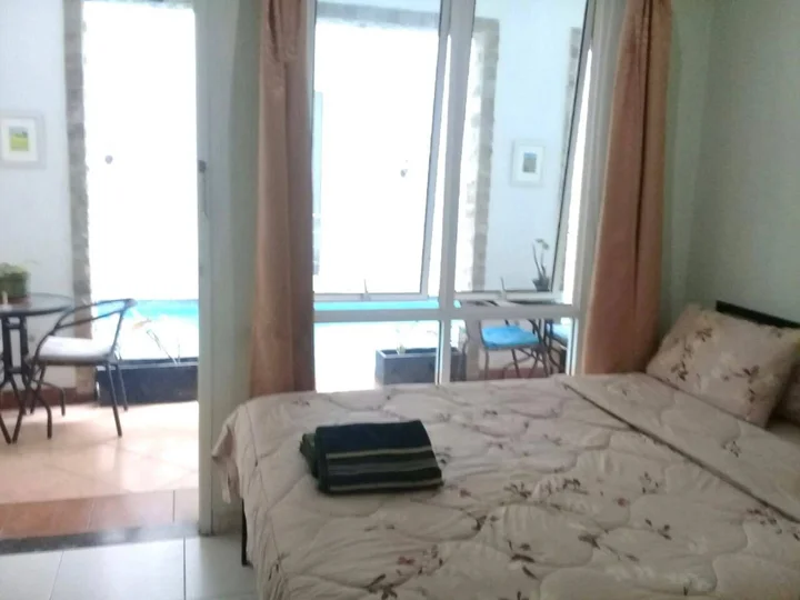 Джакарта: Sun Rise House
