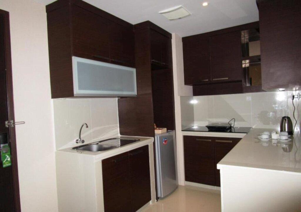 Медан: Royal Suite Condotel