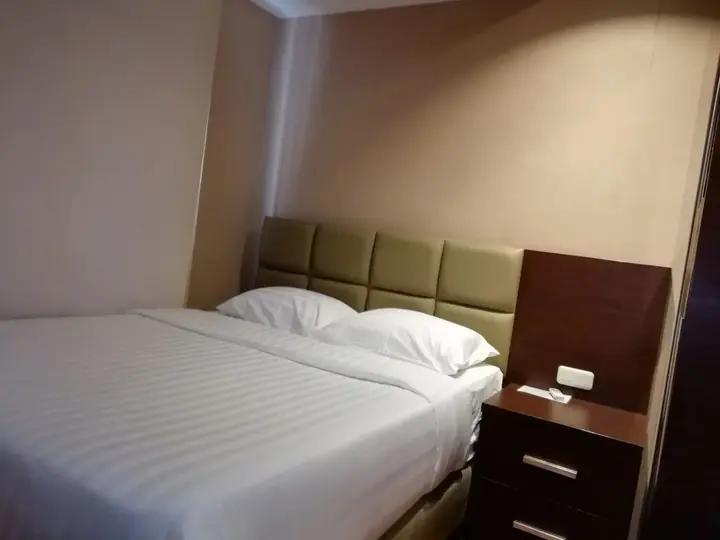 Медан: Royal Suite Condotel