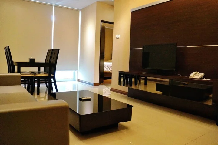 Медан: Royal Suite Condotel