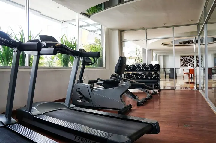 Медан: Royal Suite Condotel