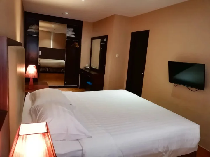 Медан: Royal Suite Condotel