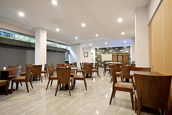 Джакарта: Picasso Inn