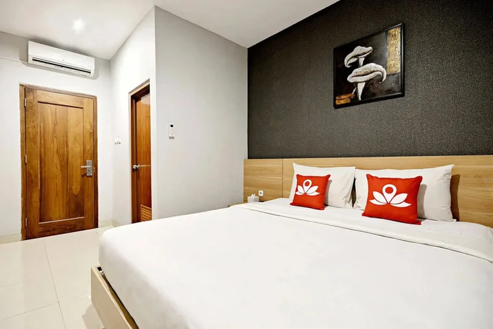 Джакарта: Picasso Inn