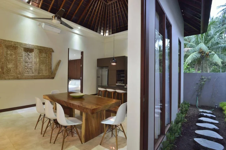 Мангсит: Bale Mandala Villas
