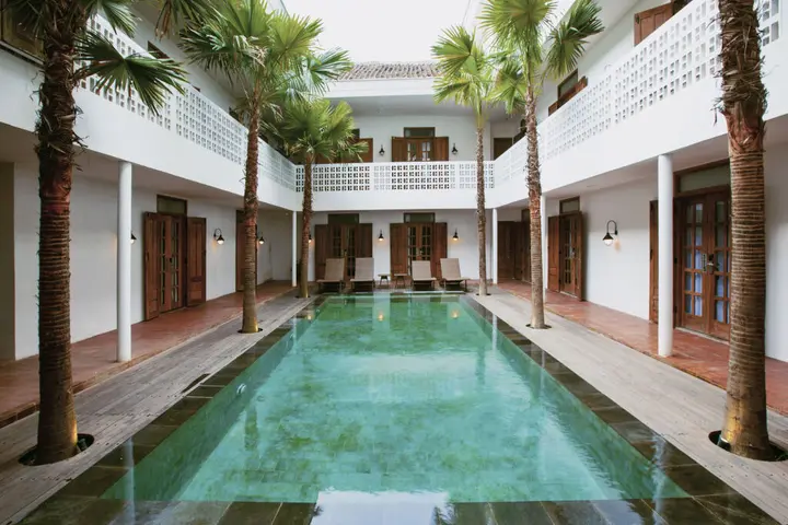 Джокьякарта: Adhisthana Hotel
