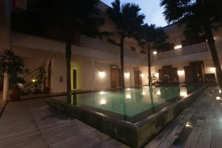 Джокьякарта: Adhisthana Hotel