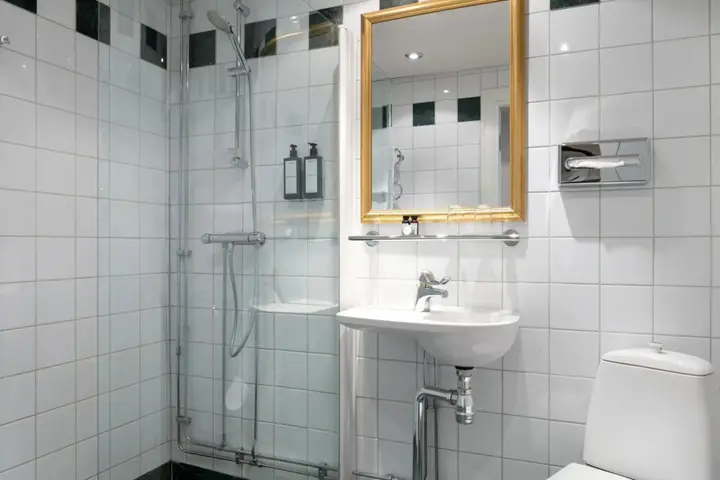 Джокьякарта: Adhisthana Hotel