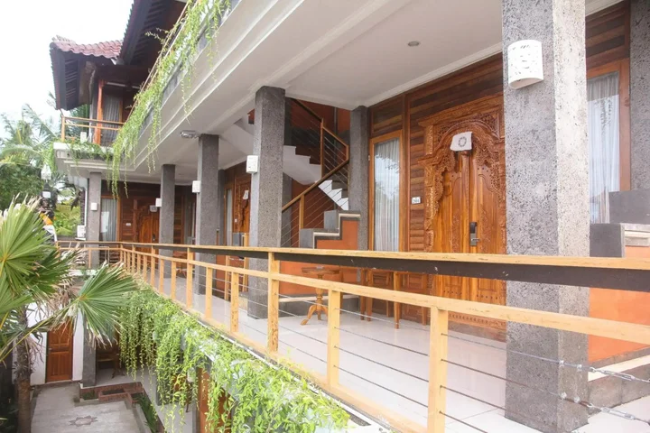 Лембонган-Айленд: Dcamel Hotels Lembongan