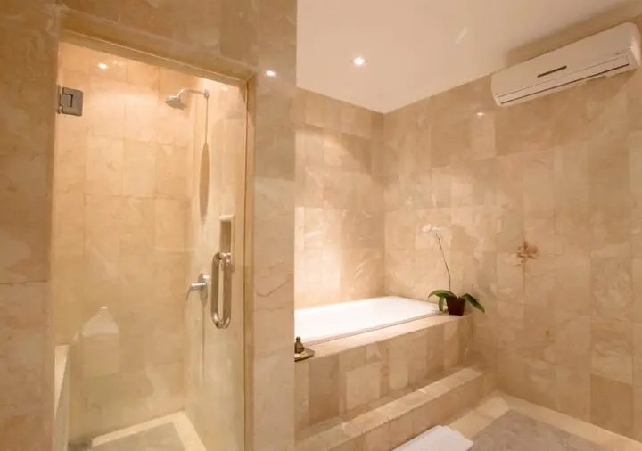 Кута: La Villais Kamojang Hotel Seminyak