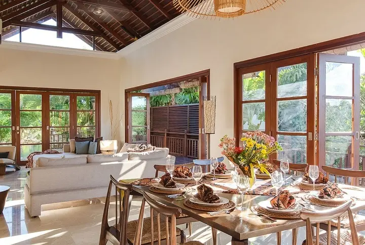 Унгасан: Cantik villa