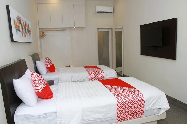 Палу: OYO 1656 Parama Su Hotel