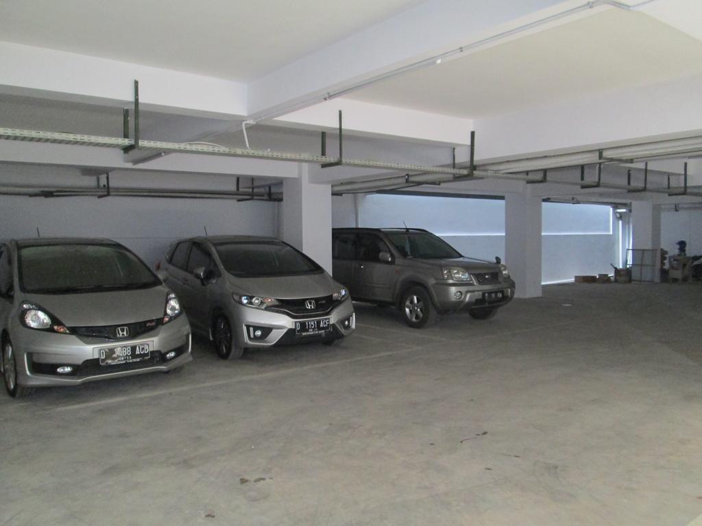 Бандунг: Kembang Hotel Bandung