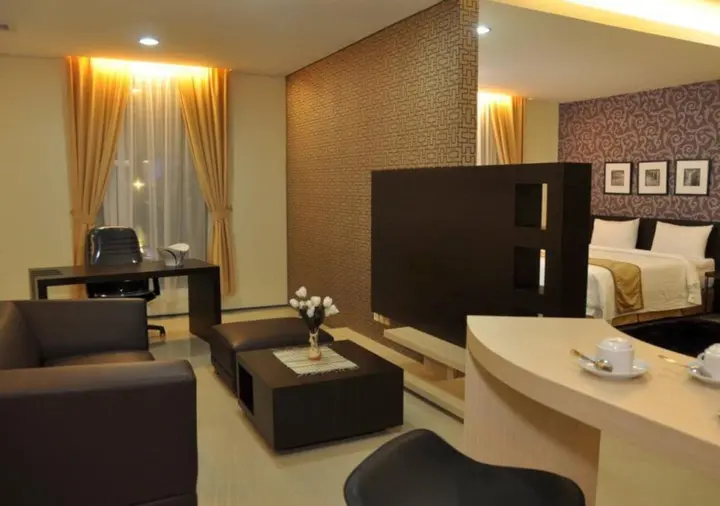 Пемаланг: Regina Hotel Pemalang