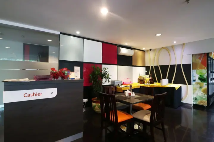 Джакарта: D'Hotel Jakarta