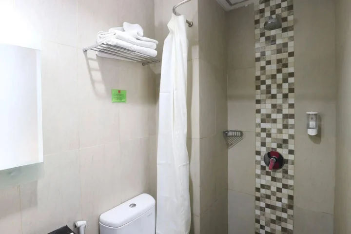 Джакарта: D'Hotel Jakarta