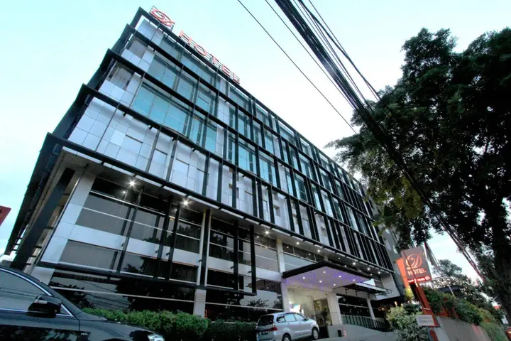 Джакарта: D'Hotel Jakarta