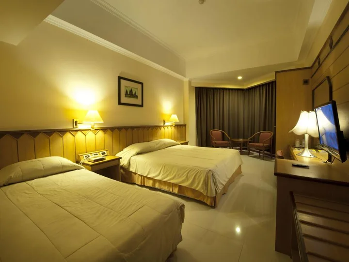 Суракарта: Hotel Asia