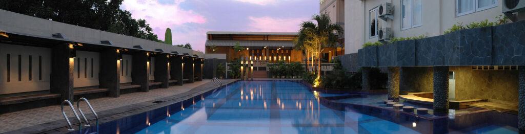 Суракарта: Hotel Asia