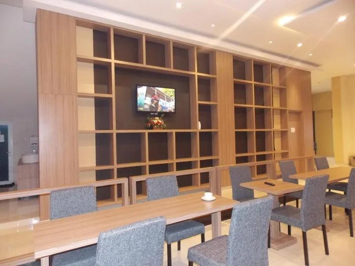 Манадо: Miracle Hotel Manado