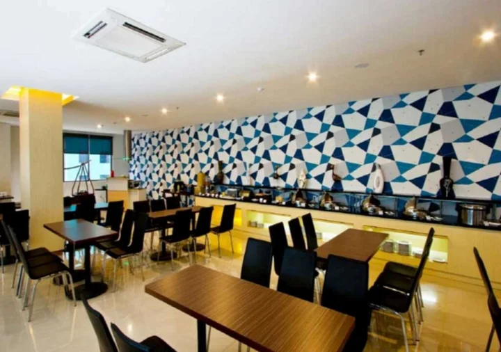 Джакарта: Hotel 88 Mangga Besar 62 by WH