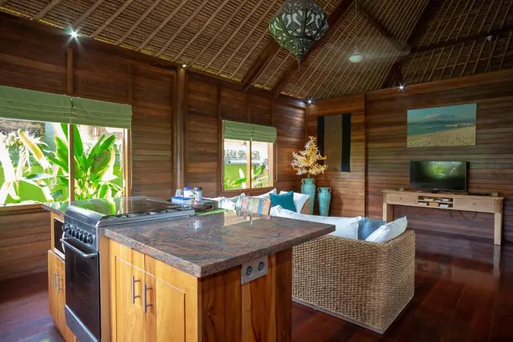 Лембонган-Айленд: Tropica Tranquility Villa