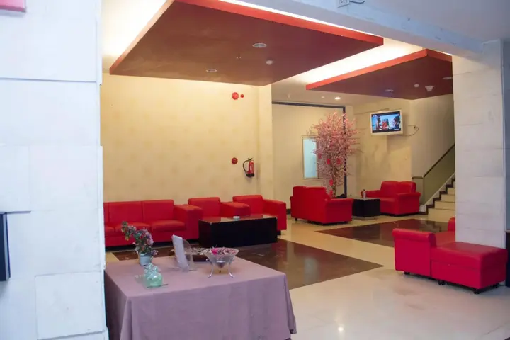 Бандунг: Townhouse Oak Cihampelas Near Ciwalk Formerly Promenade Hotel