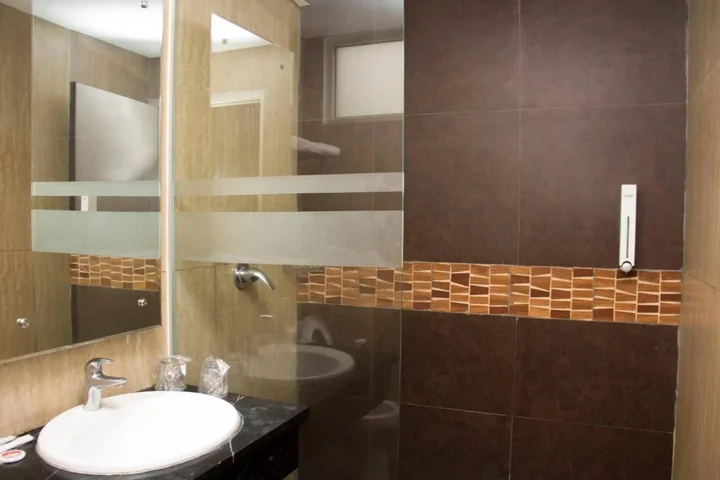 Бандунг: Townhouse Oak Cihampelas Near Ciwalk Formerly Promenade Hotel