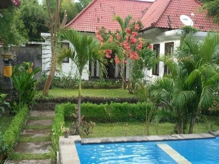 Каликбукбук: Lovina Villa Cinta