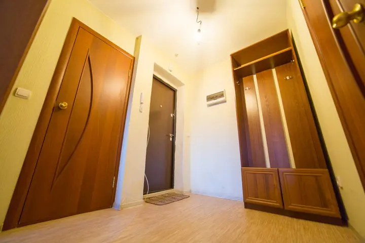 Уфа: Апартаменты Комсомольская 106 Колосс