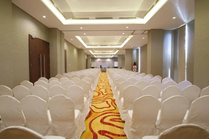 Соронг: Swiss-Belhotel Sorong