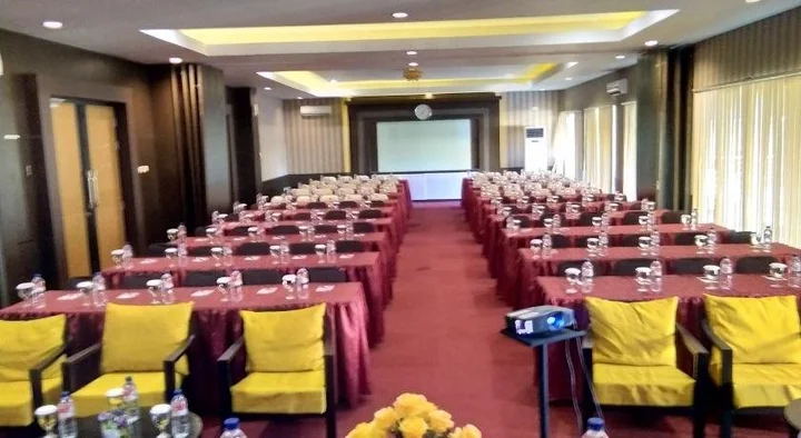 Чиребон: Sapadia Hotel Cirebon