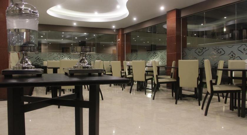 Чиребон: Sapadia Hotel Cirebon